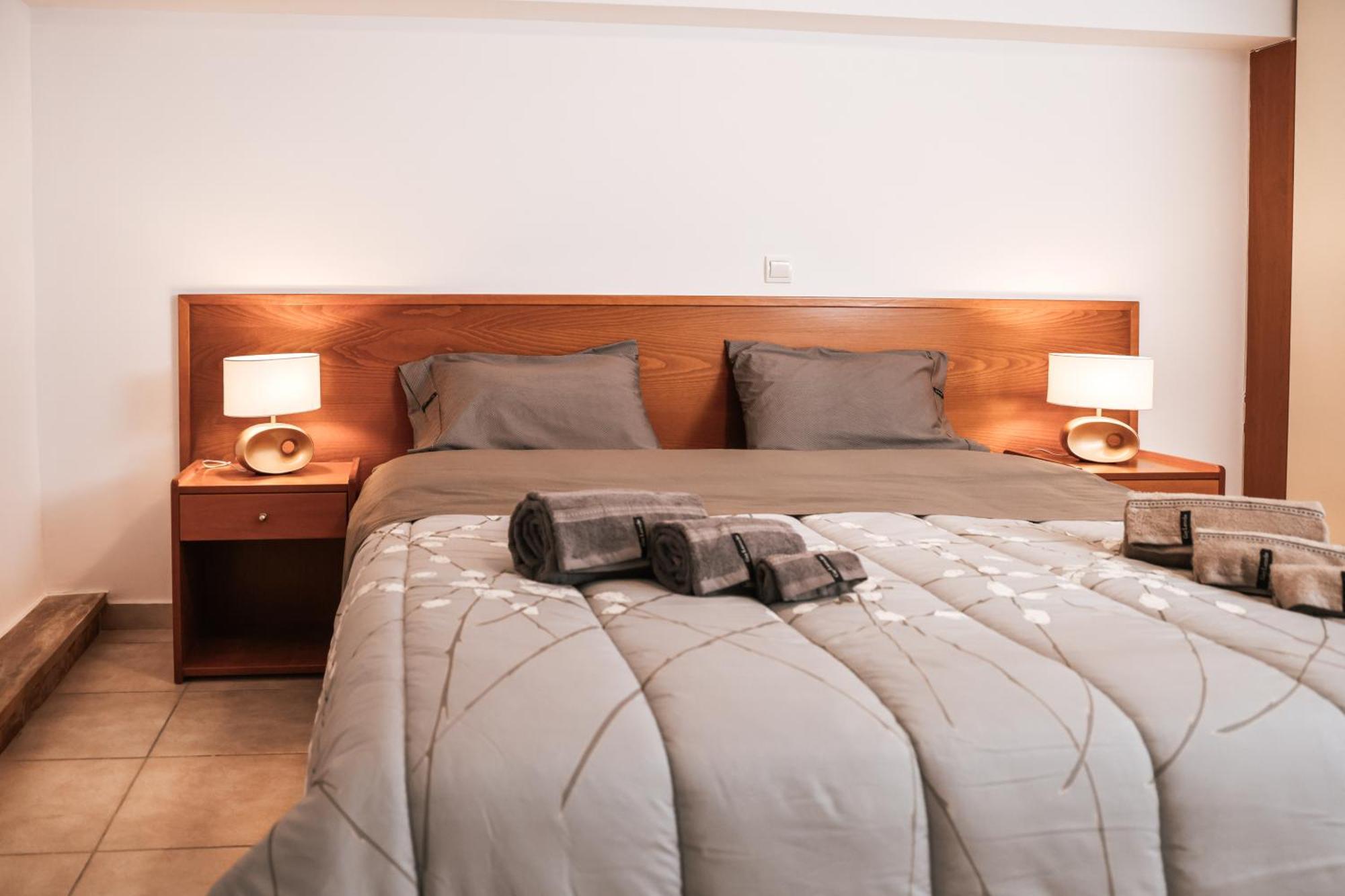 Archontiko Frideriki Luxury Apartments Chios Town Exterior photo
