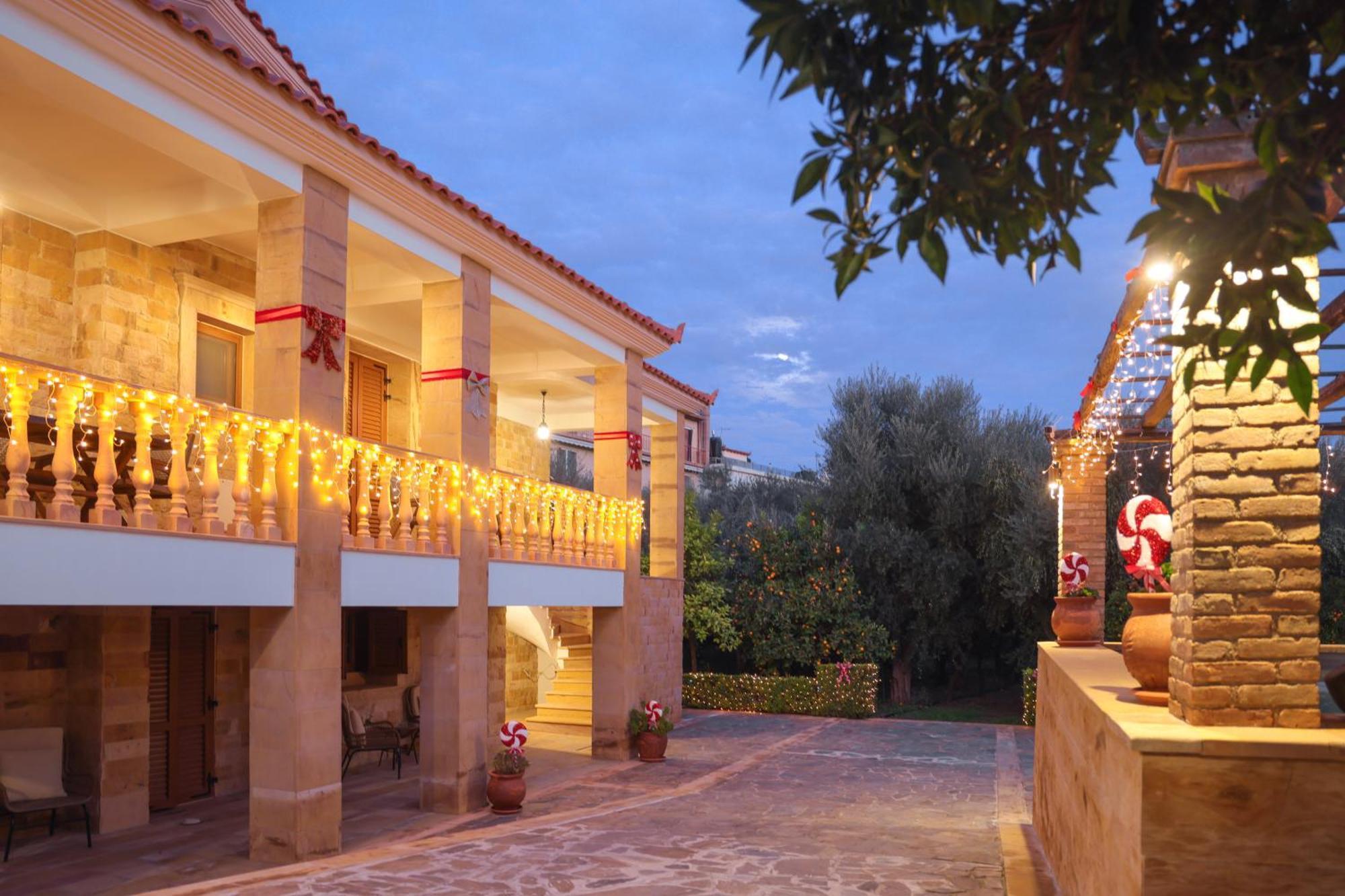 Archontiko Frideriki Luxury Apartments Chios Town Exterior photo